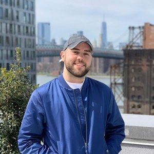 Meet your Posher, Alex